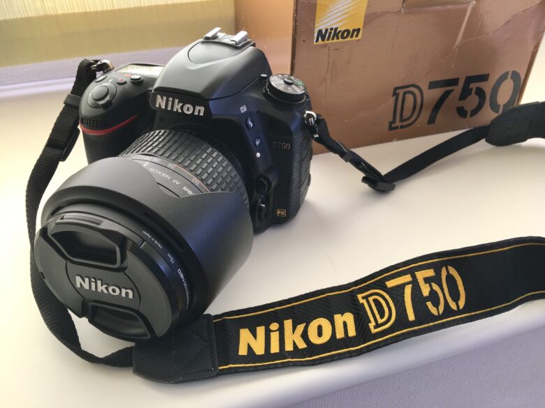 Nikon D750  フルサイズ シャッター交換機関極上　美品 ニコンD750がシャッター修理から帰還して見た目が新品同様になっ